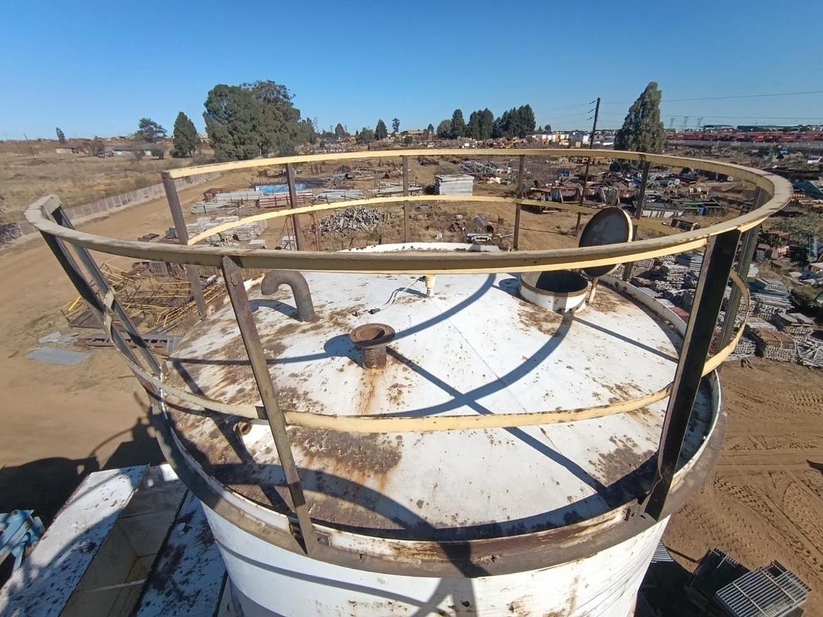 Used 72.5 CUBE DRY BULK SILO - USED CONDITION