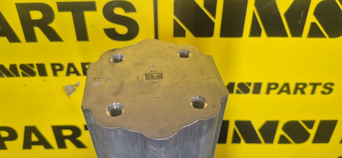 Used KOMATSU TRANSMISSION FILTER HOUSING (USED)