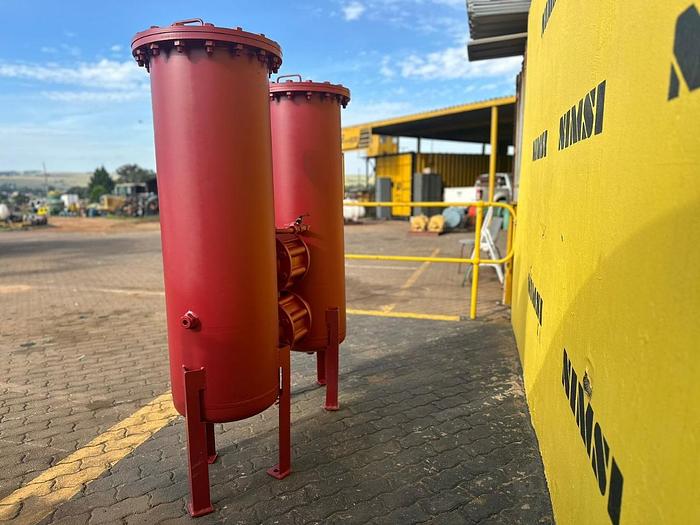 Used HYDRAULIC INLINE DUPLEX OIL FILTERS