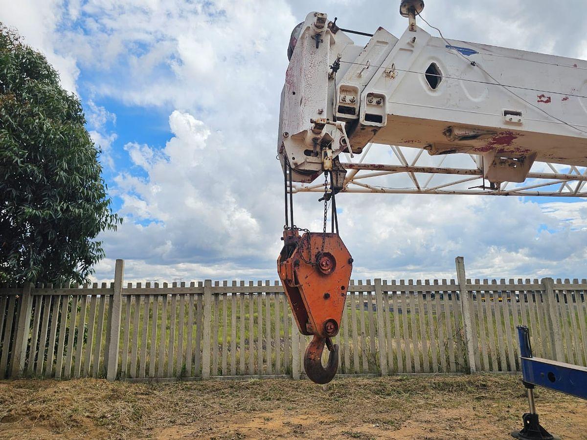Used 18 TONNES CAPACITY FAUN CRANE - OPERATIONAL