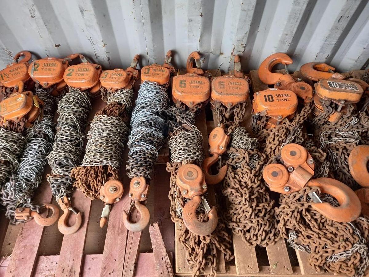 Used VARIOUS TON VITAL CHAIN BLOCKS - USED CONDITION