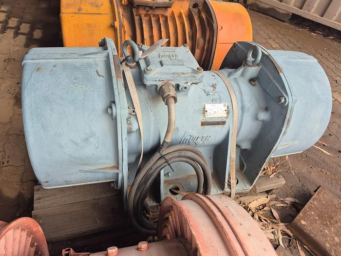 Used INVICTA 3-PHASE 10KW VIBRATING MOTOR