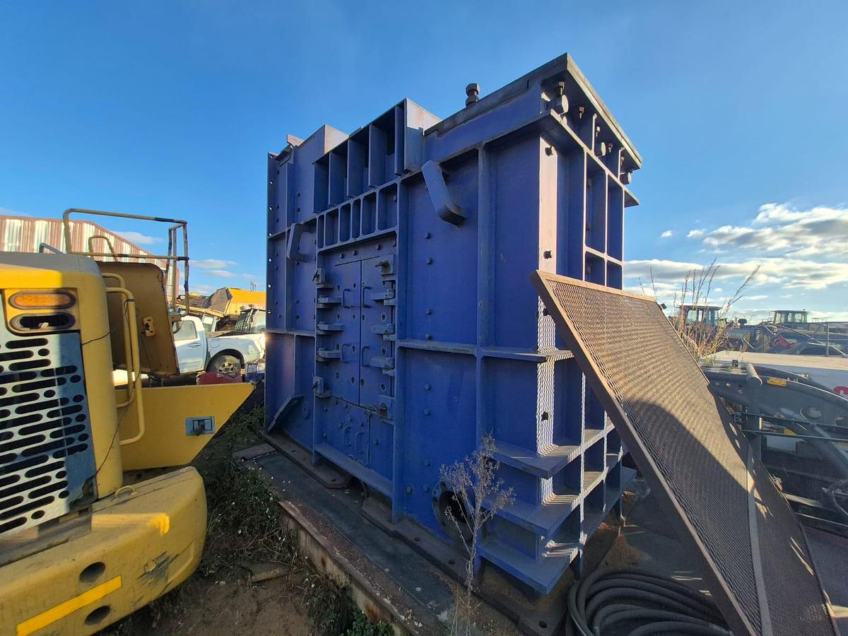 Used IMPACT CRUSHER CASING (CASING ONLY) 