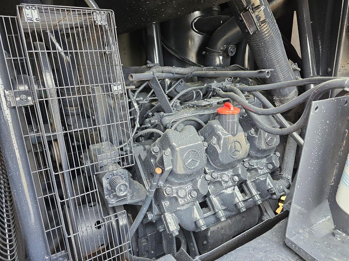 Used ATLAS COPCO XAS 495 MOBILE COMPRESSOR WITH MERCEDES BENZ ENGINE - OPERATIONAL