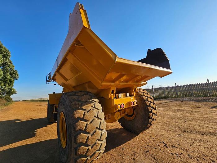 Used DEZZI AD30B 4X2 ADT 30 TON DUMPER (RUNNER)