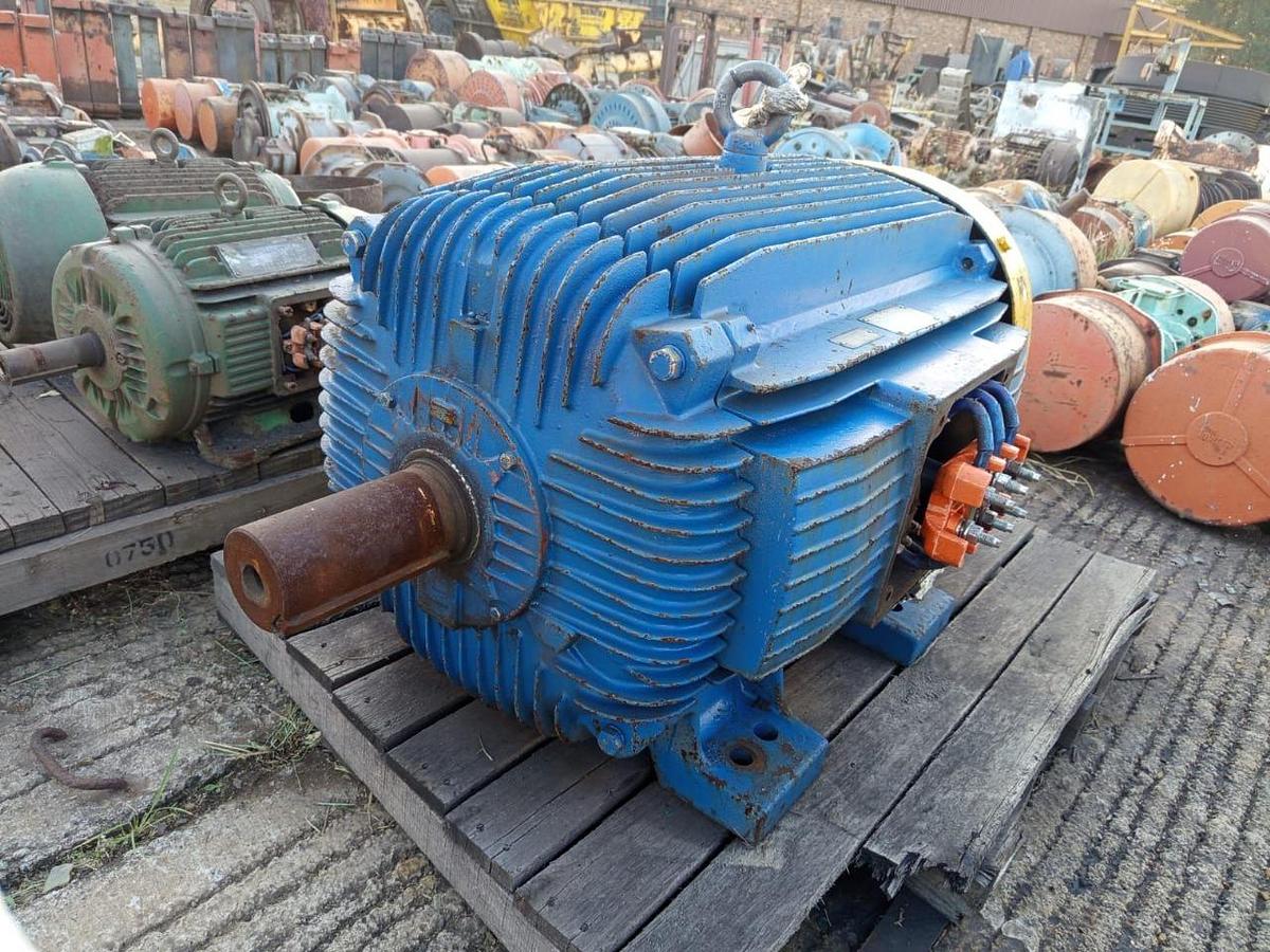 Used 132 KW INDUCTION MOTOR - USED CONDITION