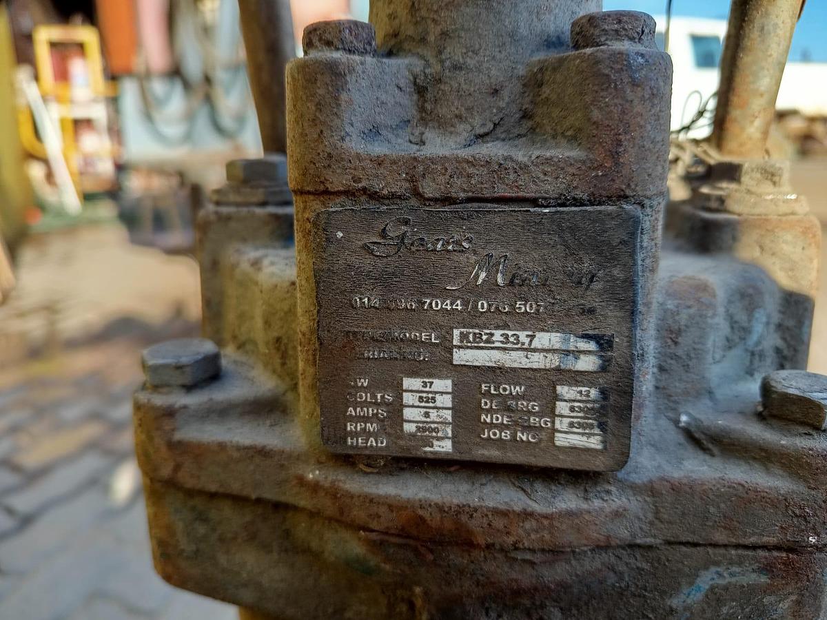 Used SUBMERSIBLE PUMP 37KW