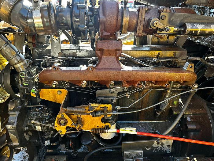 Used BELL TRACTOR (RUNNER)