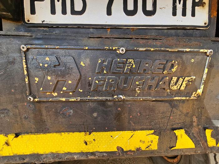 Used DOUBLE AXLE TRUCK TRAILER (TRAILER ONLY)(RUNNER)