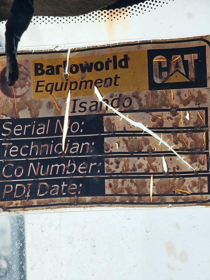 Used CATERPILLAR 902 WHEEL LOADER