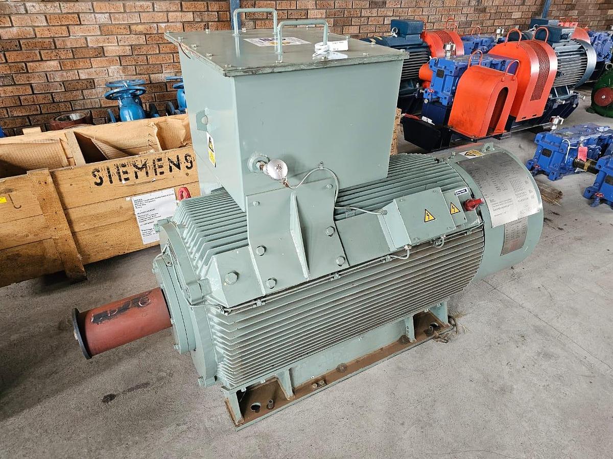 Used 200KW INDUCTION MOTOR