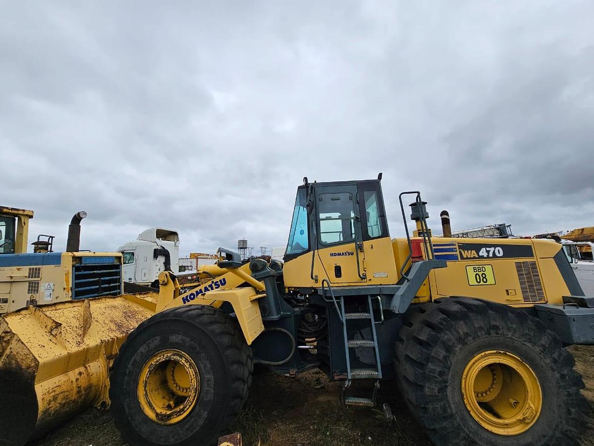 Used KOMATSU WA470-B FRONT END LOADER - INOPERABLE