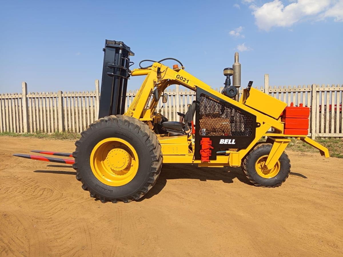 Used BELL 120 SUPER 2.75 TON ROUGH TERRAIN FORKLIFT(USED CONDITION)