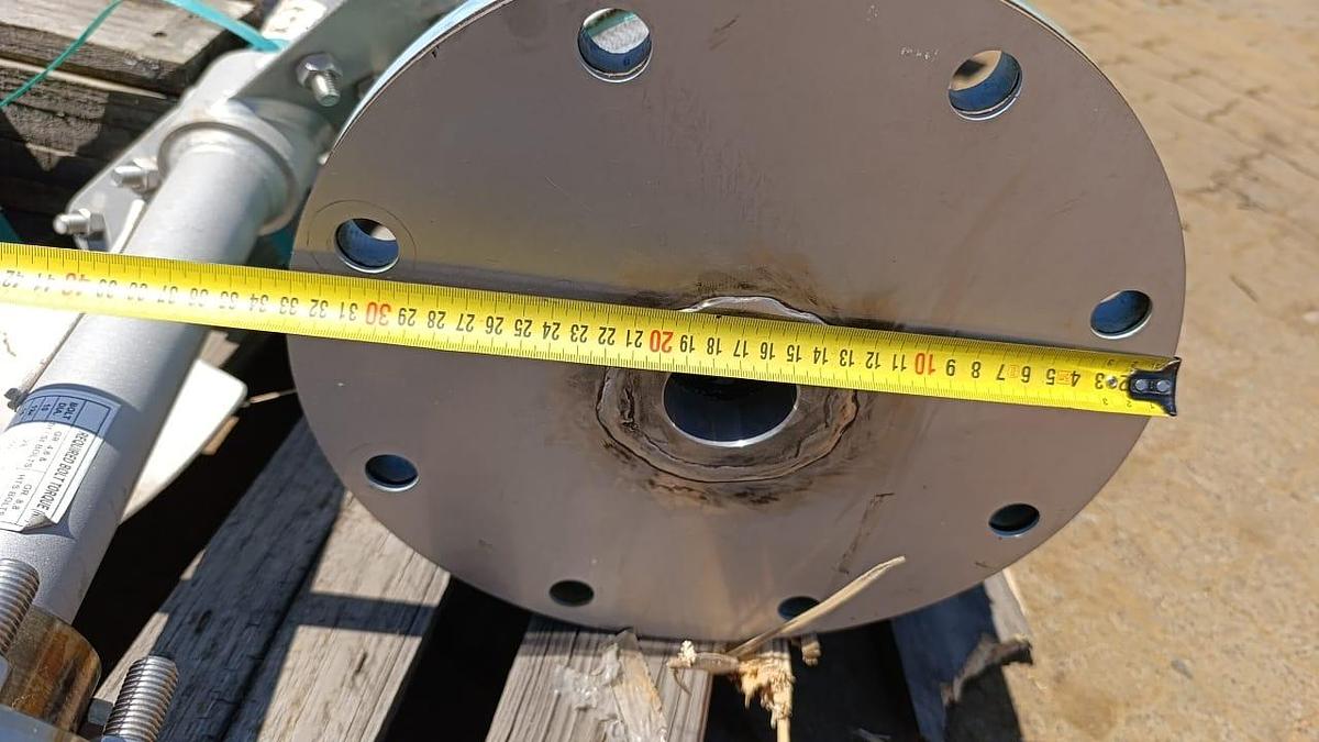 Used MIXTEC MOTOR AND MIXER 3KW AGETATOR