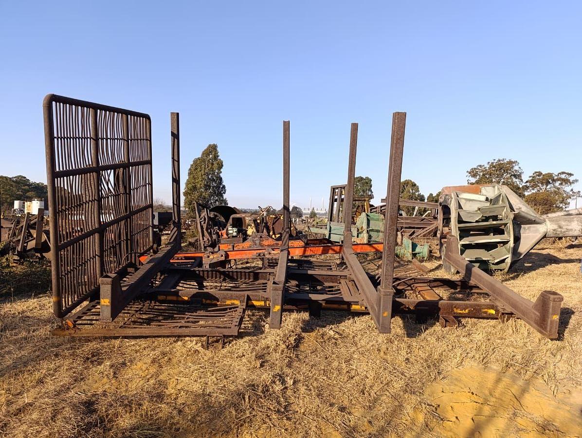 Used LOGGER TRAILER BODY - USED CONDITION