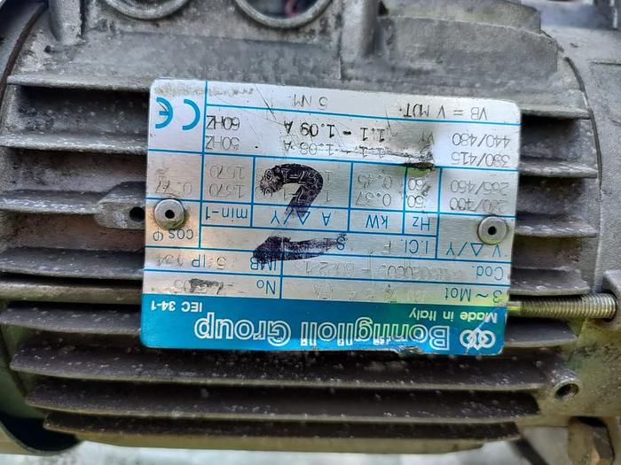 Used 1 X 100 M PACKING LINE ROLLER CONVEYOR STRUCTURE COMPLETE WITH DRIVES UNIT (TESTED)