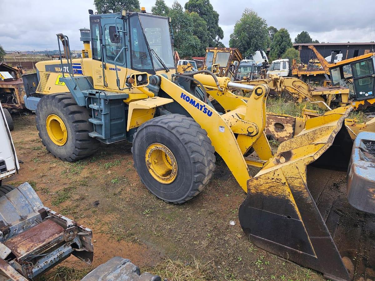 Used KOMATSU WA470-B FRONT END LOADER - INOPERABLE