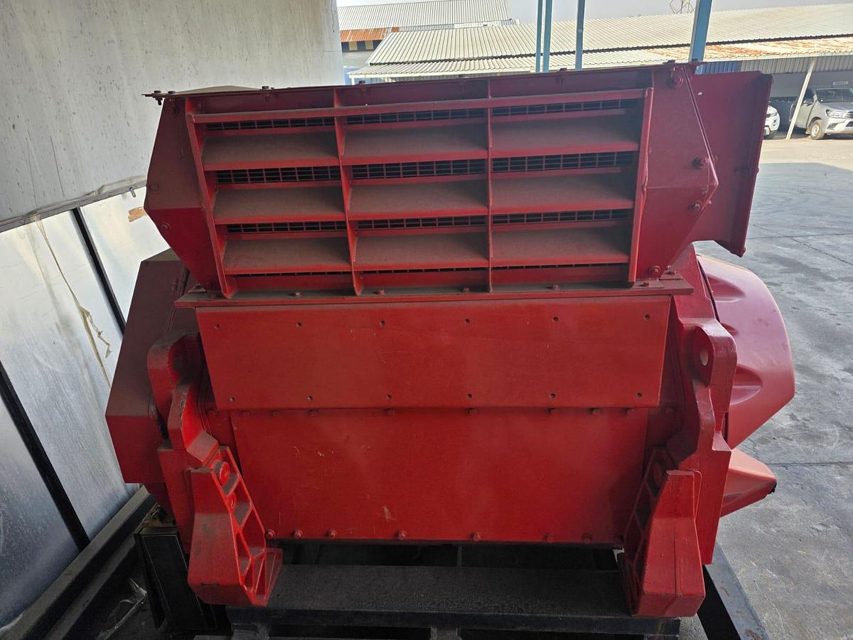Used LV 804 S STAMFORD PERMANENT MAGNET GENERATOR