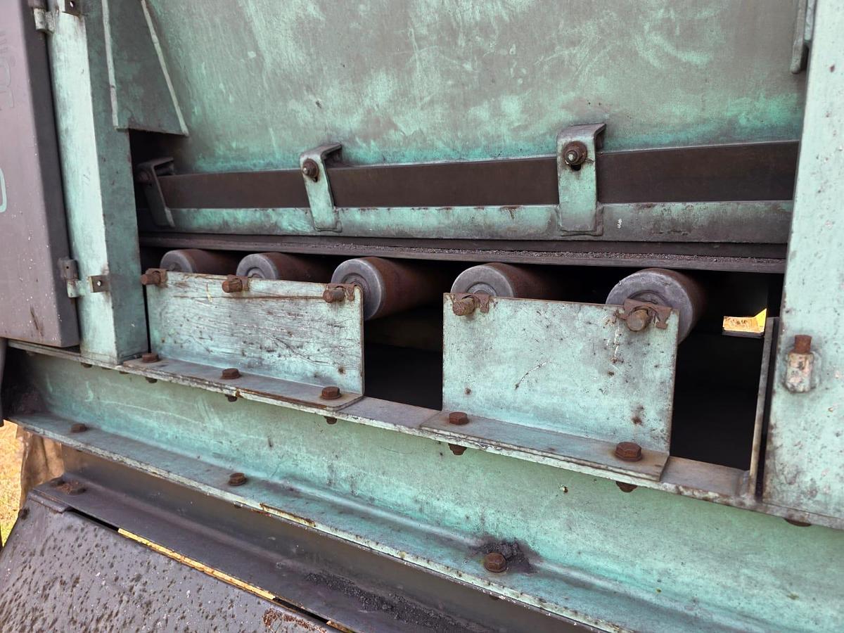 Used PILOT MODULAR BFH560 FEEDING BIN ON SKIDS 600MM CONVEYOR 3.5M