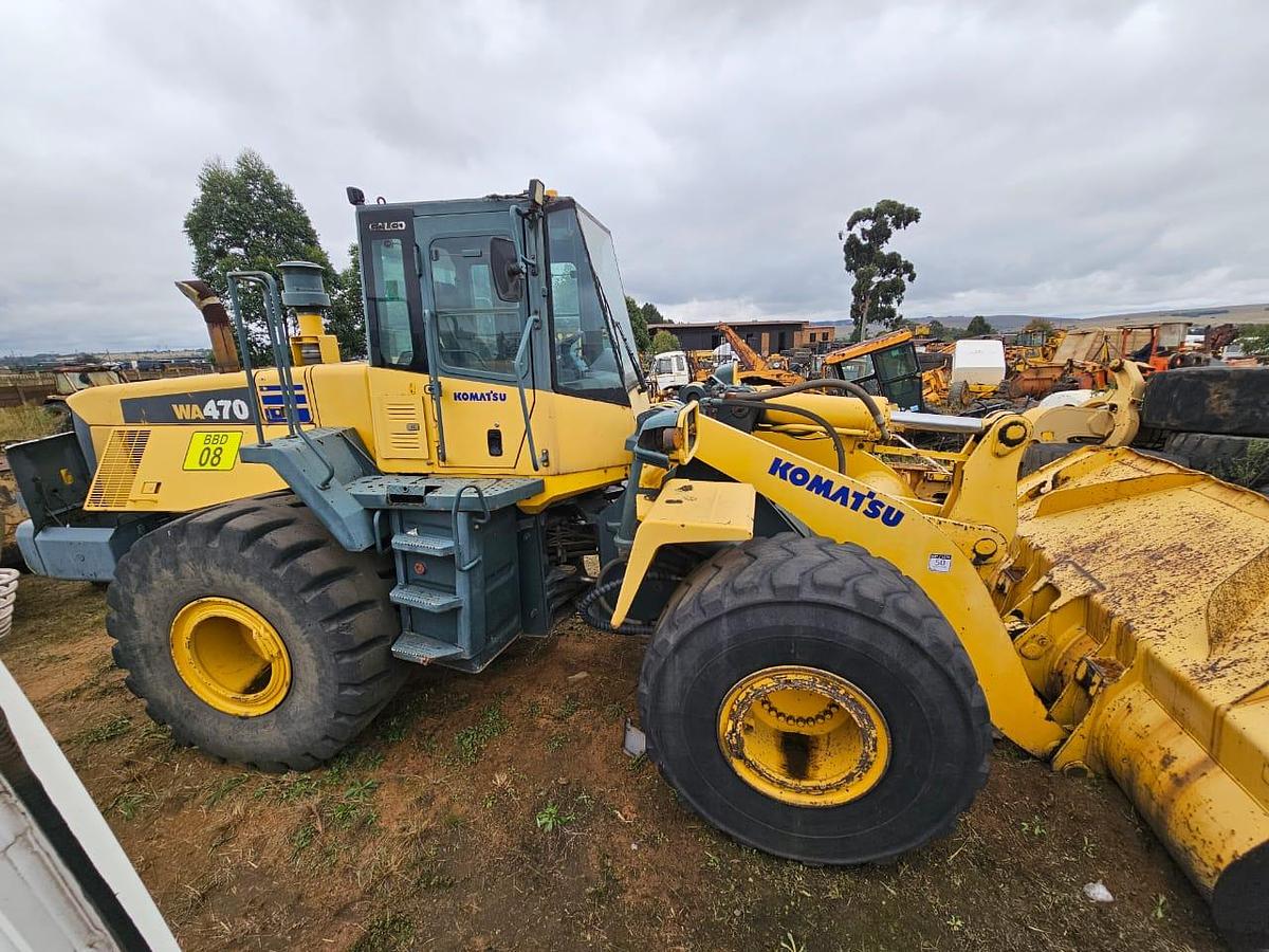 Used KOMATSU WA470-B FRONT END LOADER - INOPERABLE