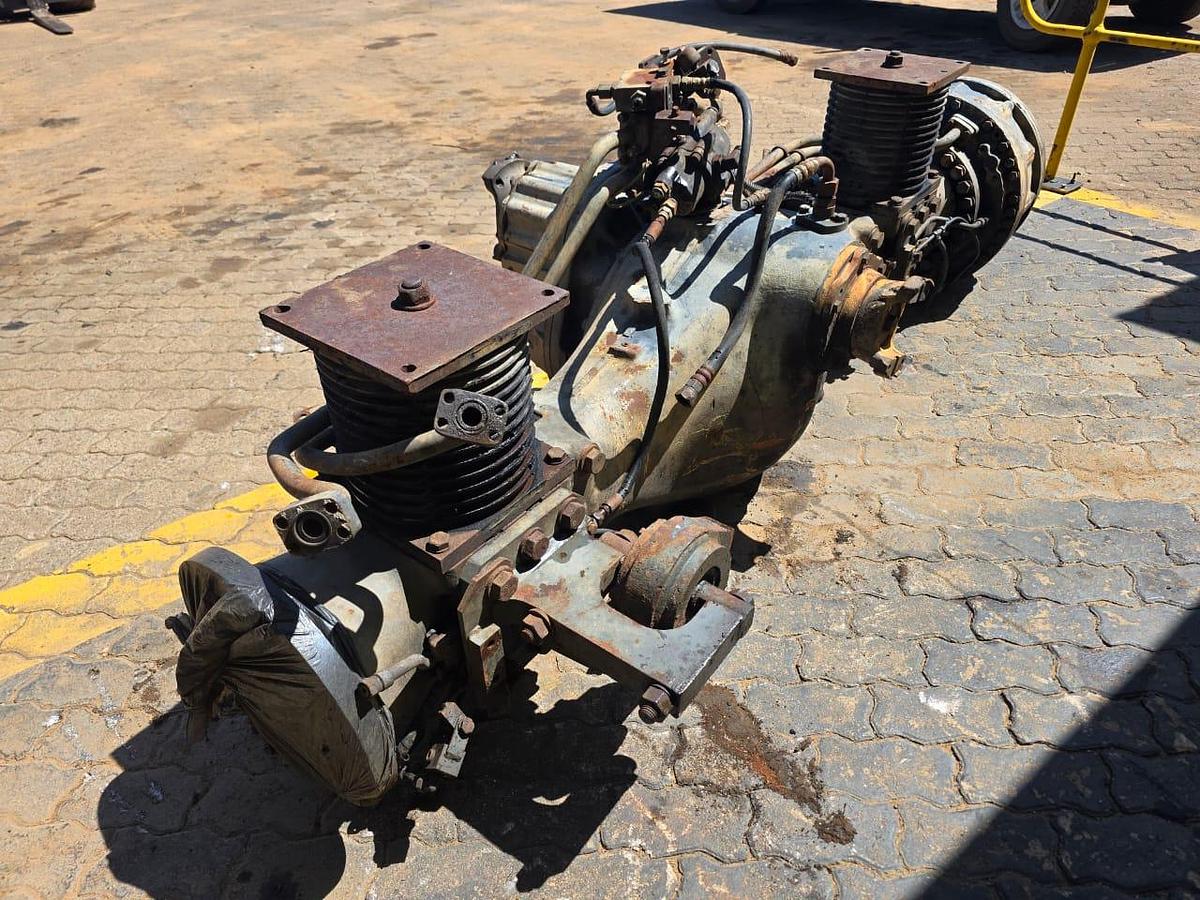 Used KOMATSU HM400/1 MIDDLE DIFF (USED)