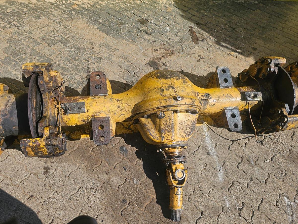 Used LONKING FRONT DIFF WITH HUB REDUCTION (USED)