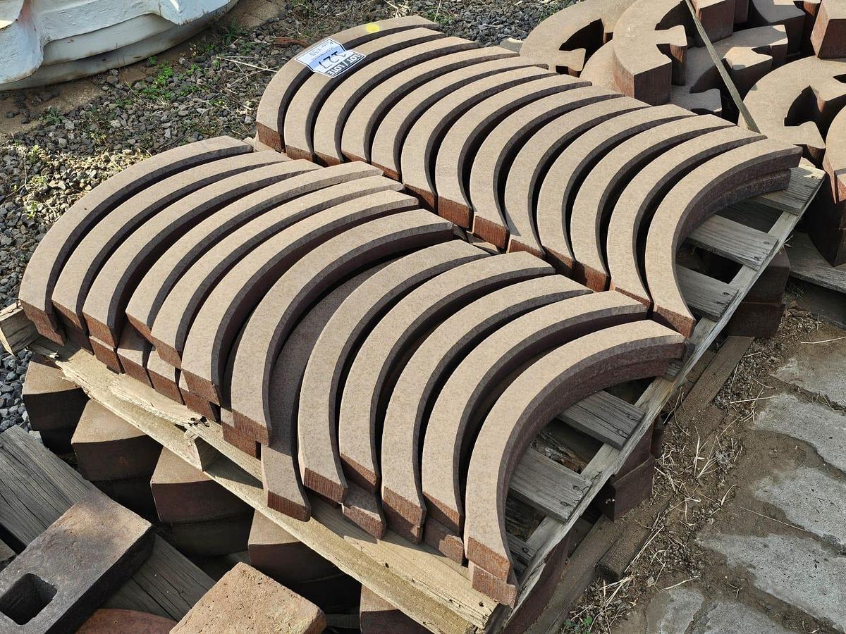 Used CRUSHER LINERS