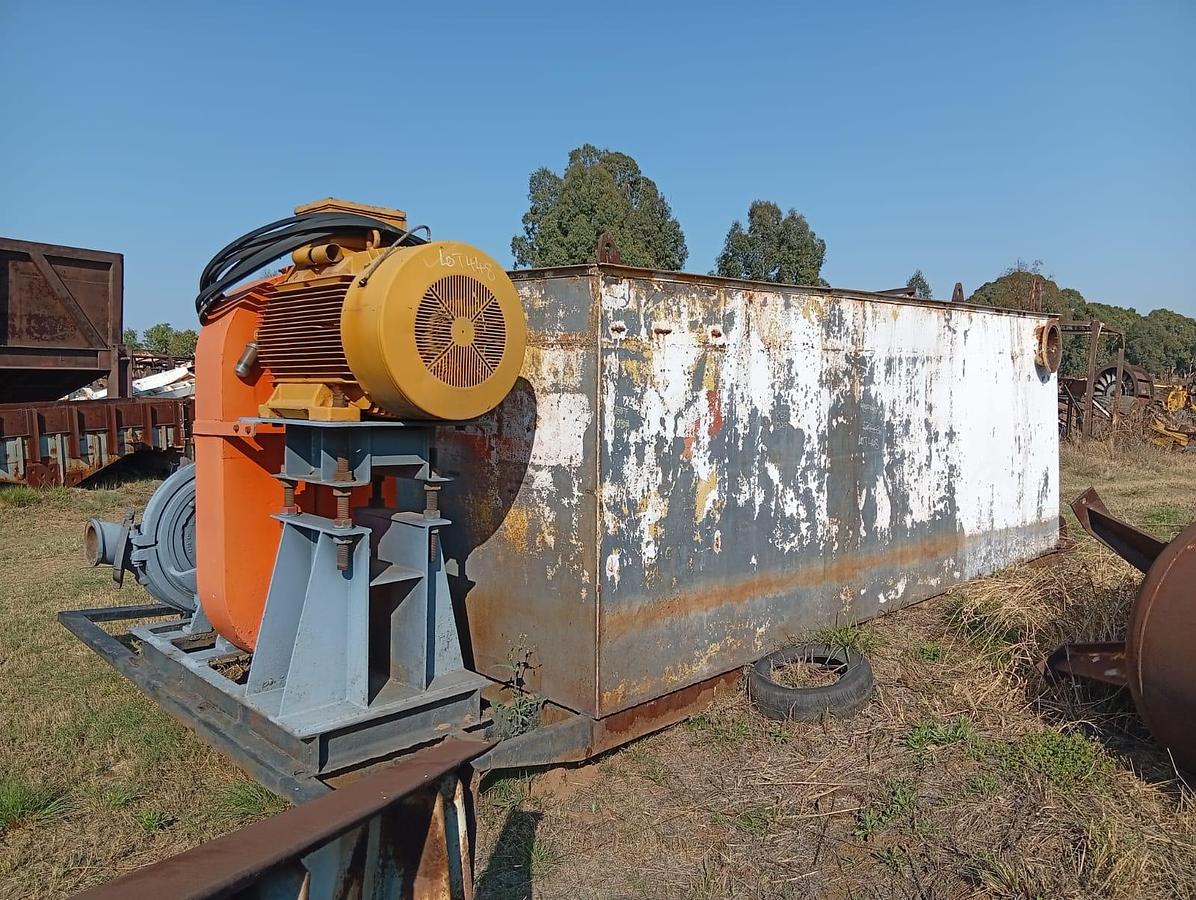 Used BOX STORAGE TANK WITH 132KW INDUCTION MOTOR