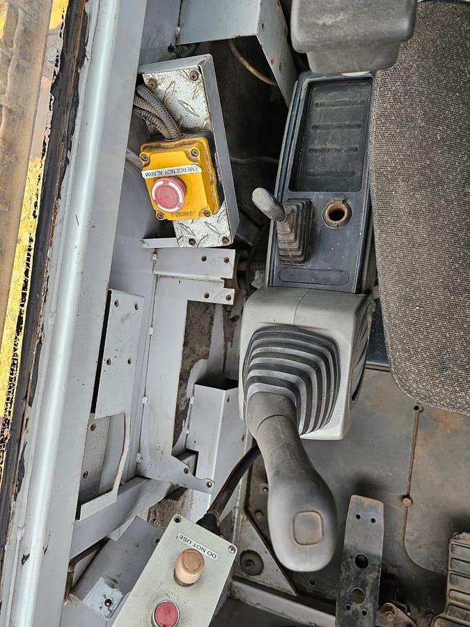 Used HYUNDAI ROBEX 55-7 EXCAVATOR