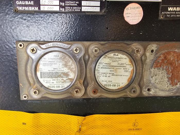 Used SERCO DOUBLE AXLE ISOLATED BODY TRAILER WITH RAVIOLI TAIL LIFT