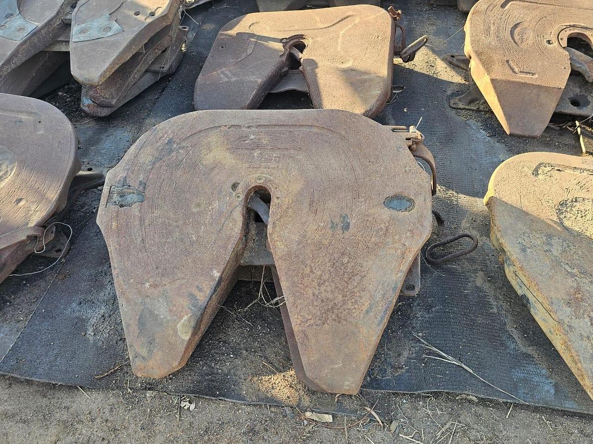 Used 5TH WHEELS (USED)