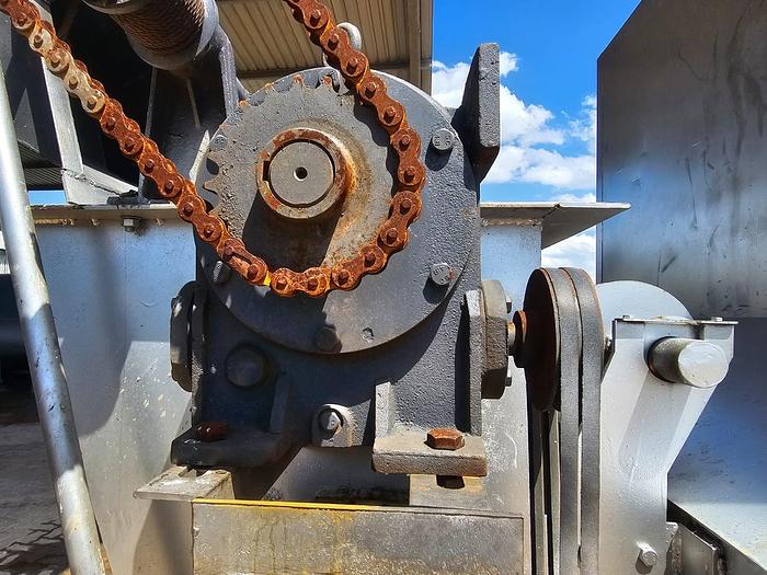 Used COMPLETE (BRAND NEW) 2024 VIBRATING FLUID BED DRYER UNIT, WITH FANS, OVEN, VIBRATORS, DUCTING, CYCLONES, CONTROL PANELS, SCREW FEEDERS, GEARBOXES & MOTORS