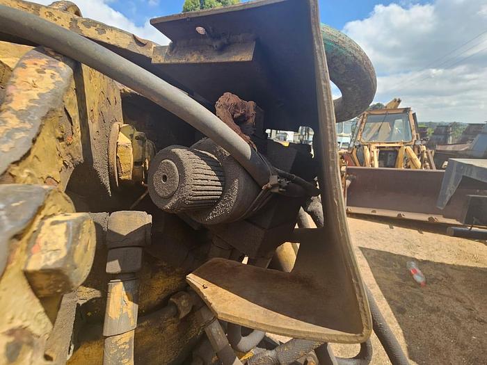 Used HYDRAULIC OPERATED STEEL GRAB