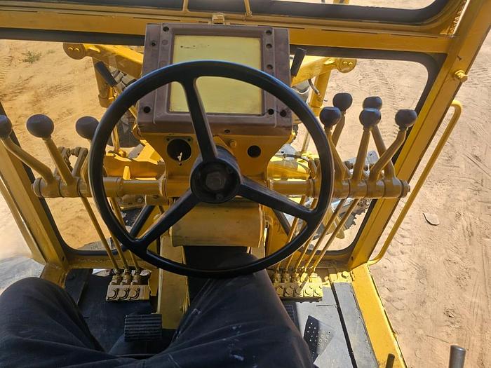 Used CATERPILLAR 120 G GRADER (RUNNER)