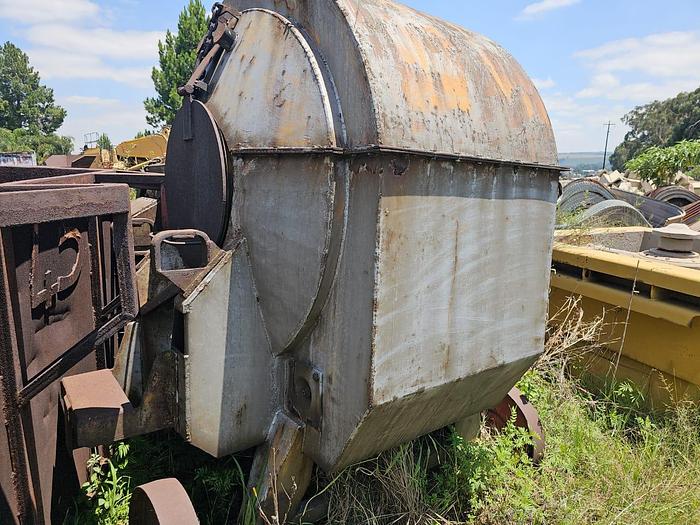 Used CONCRETE MIXER WITH MOTOR