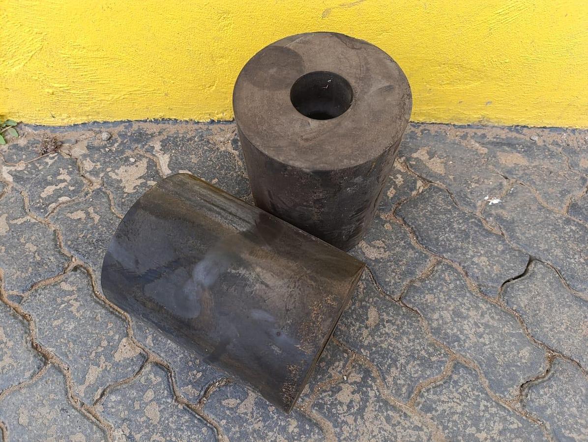 Used RUBBER SPRINGS FOR VIBRATING SPRINGS