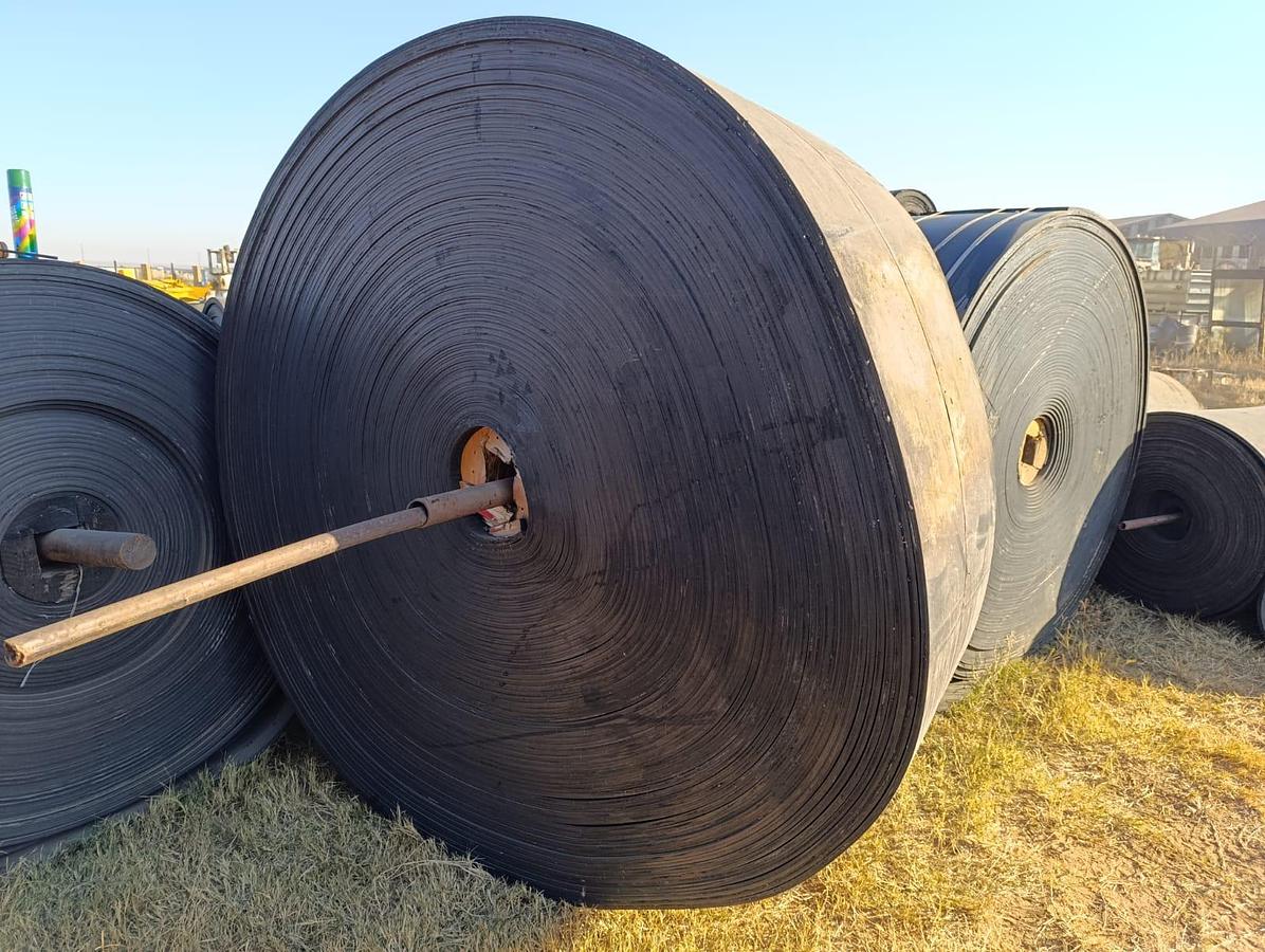 Used PLY BELT 740MM