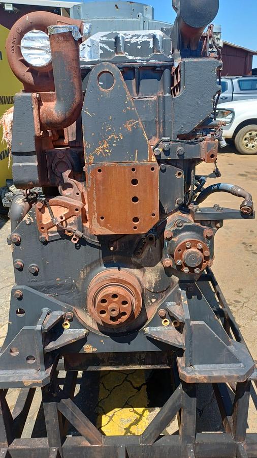 Used CUMMINS QSK23 (ENGINE TURNING)