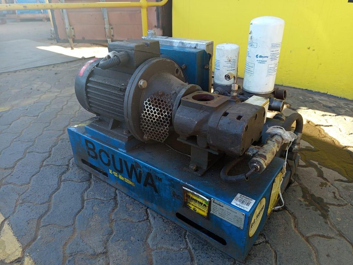 Used BOUWA COMPRESSOR 525V