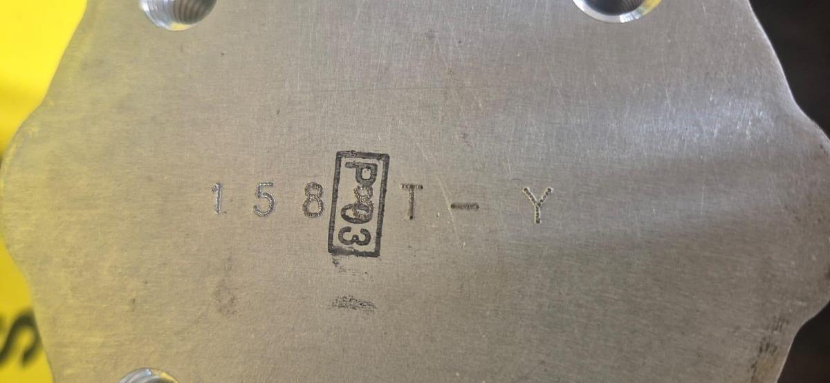 Used KOMATSU TRANSMISSION FILTER HOUSING (USED)