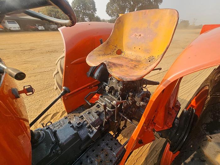 Used KUBOTA L345DT TRACTOR (RUNNER)