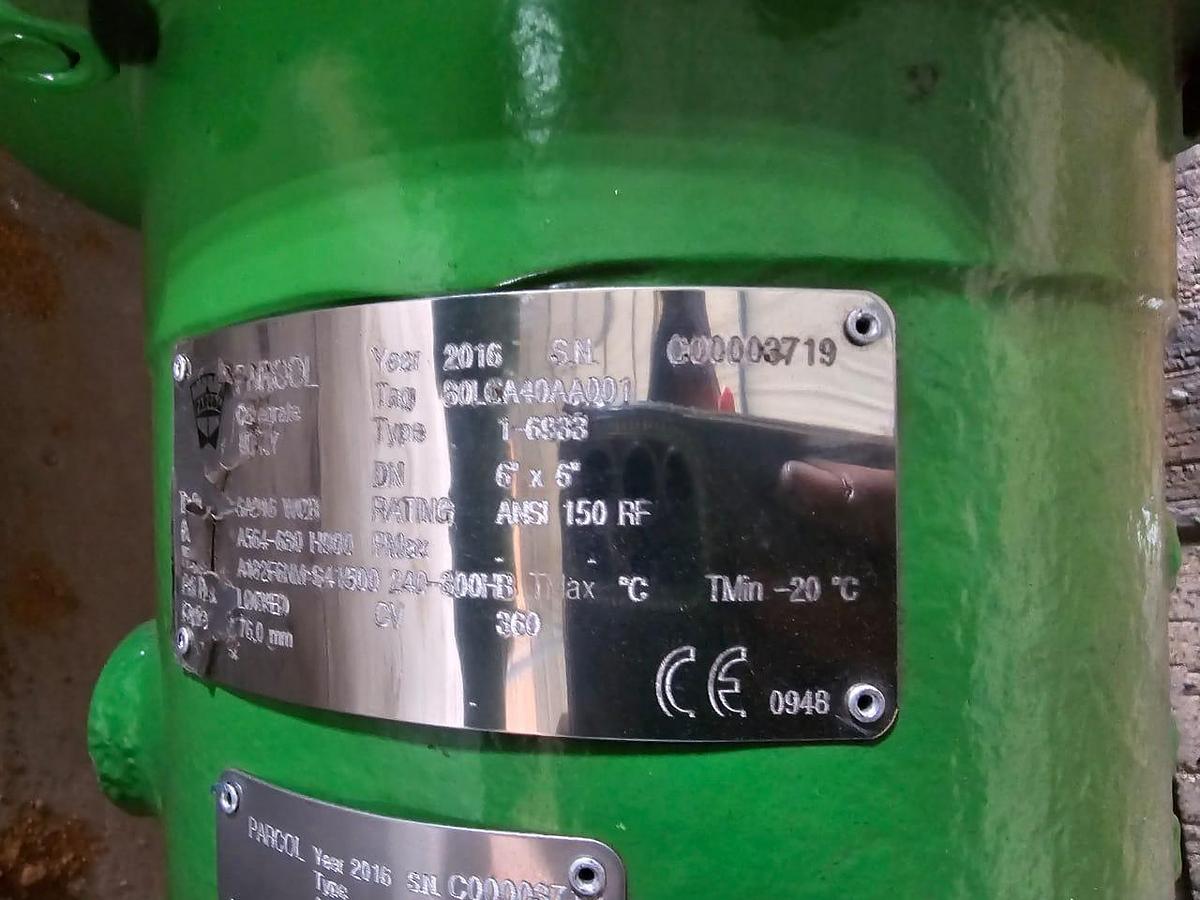 Used VEGA CONTROL VALVE 1-6940