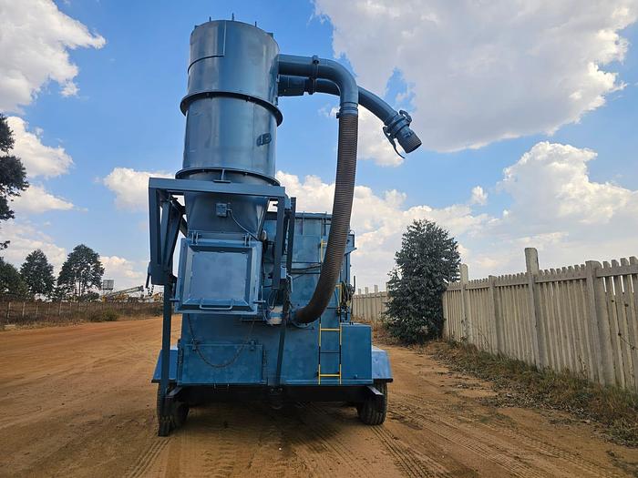 Used KAESER OMEGA VACUUM (RUNNER)