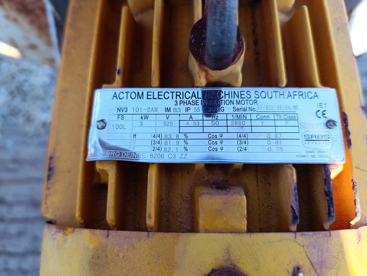 Used INDUSTRIAL FAN WITH ELECTRIC MOTOR