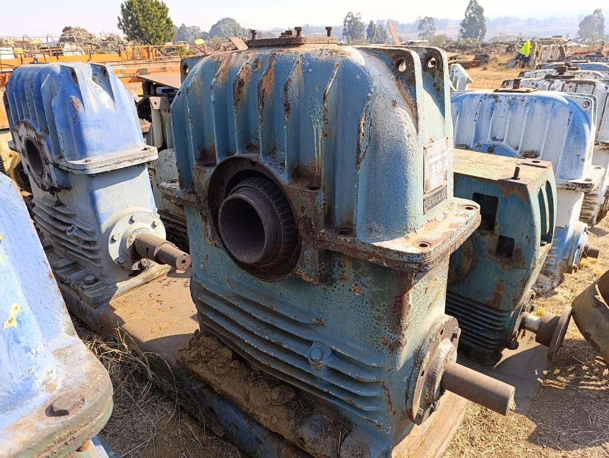 Used BEWGEAR GEARBOX