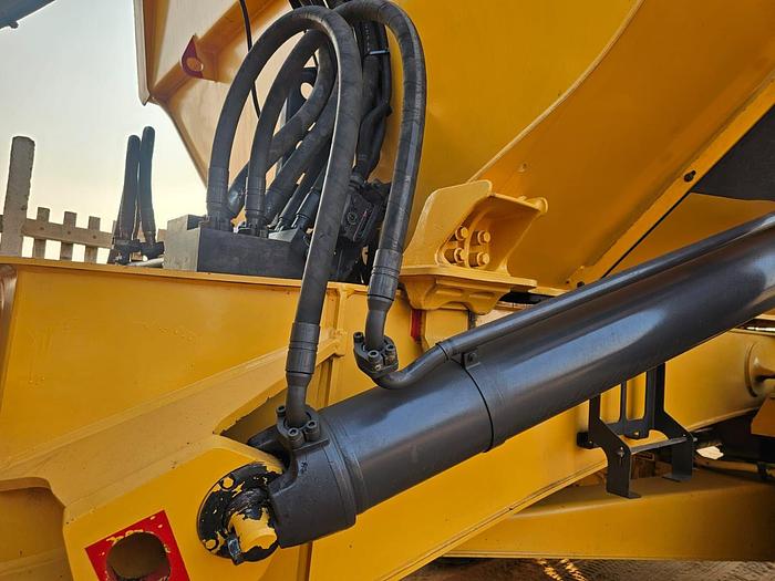 Used VOLVO A40G HAULER (RUNNER)