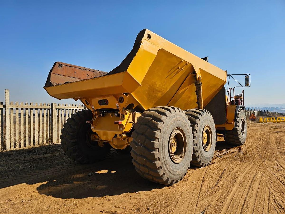 Used BELL B50D 6X6 ADT