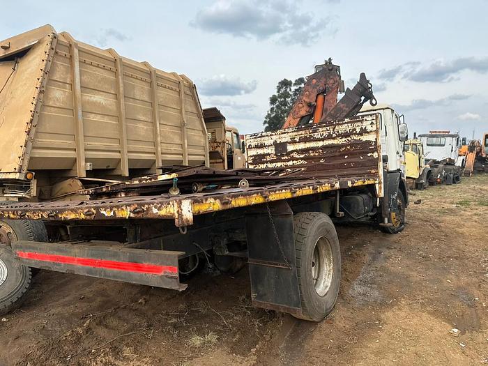 Used MERCEDES BENZ 1213 TRUCK WITH MOUNTED CRANE (NON-RUNNER)