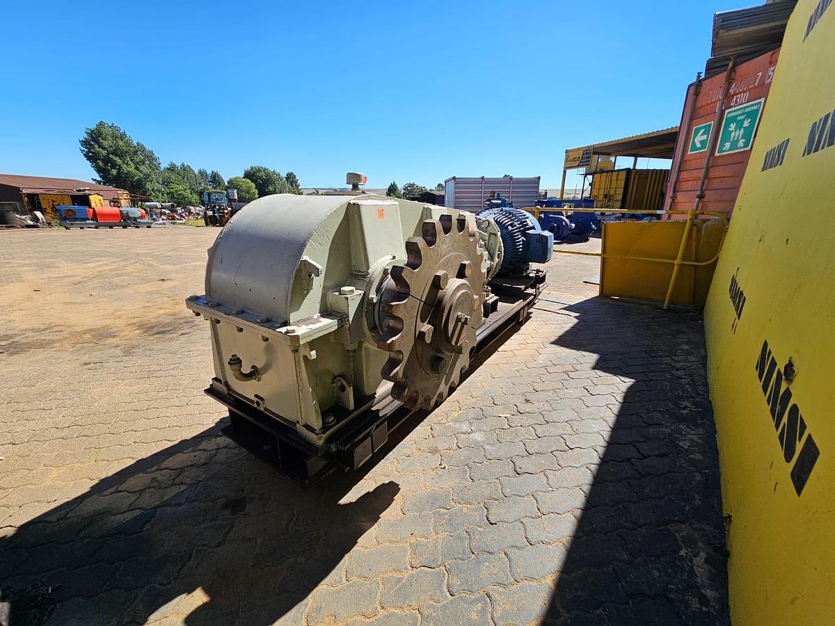 Used 64:1 75KW POWER PACK FANCRAFT GEARBOX (USED)