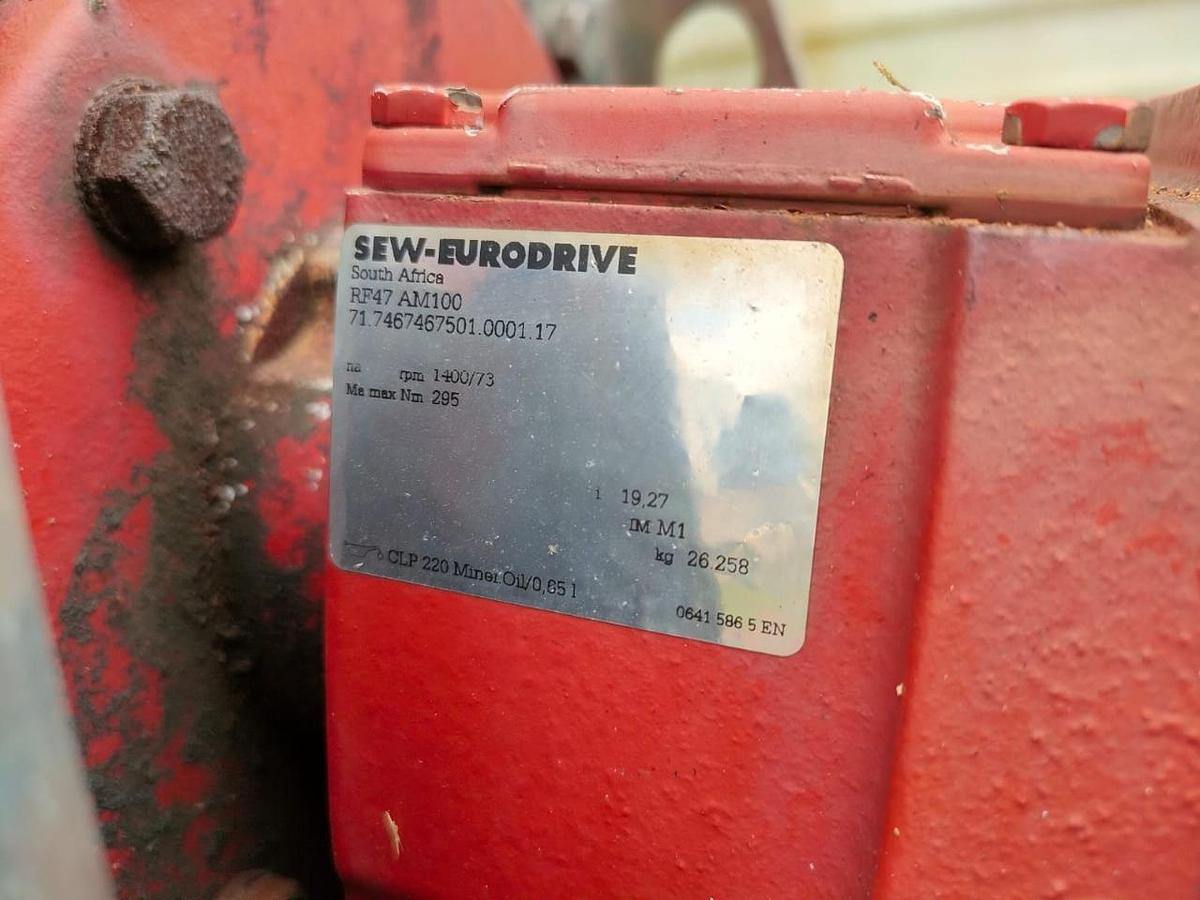 Used AGGREGATE TANKS WITH 2 SEW PERITECTIC PUMPS AND 1 MOTOR